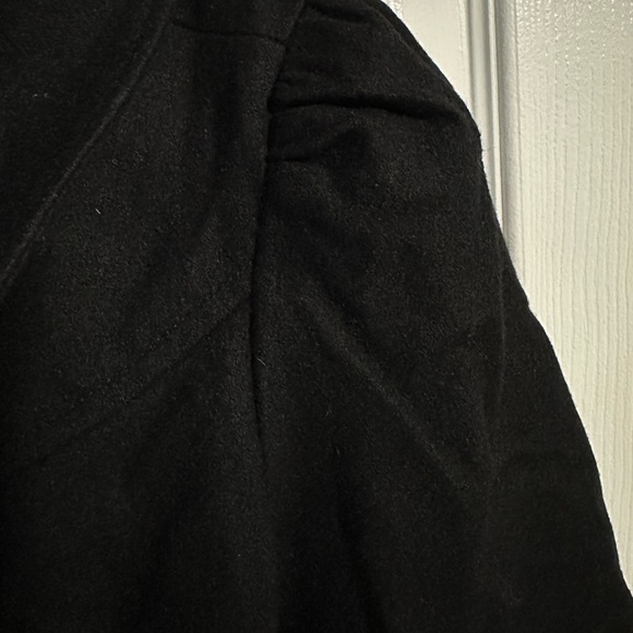 Lux black wool like coat 🧥 - Picture 5 of 7